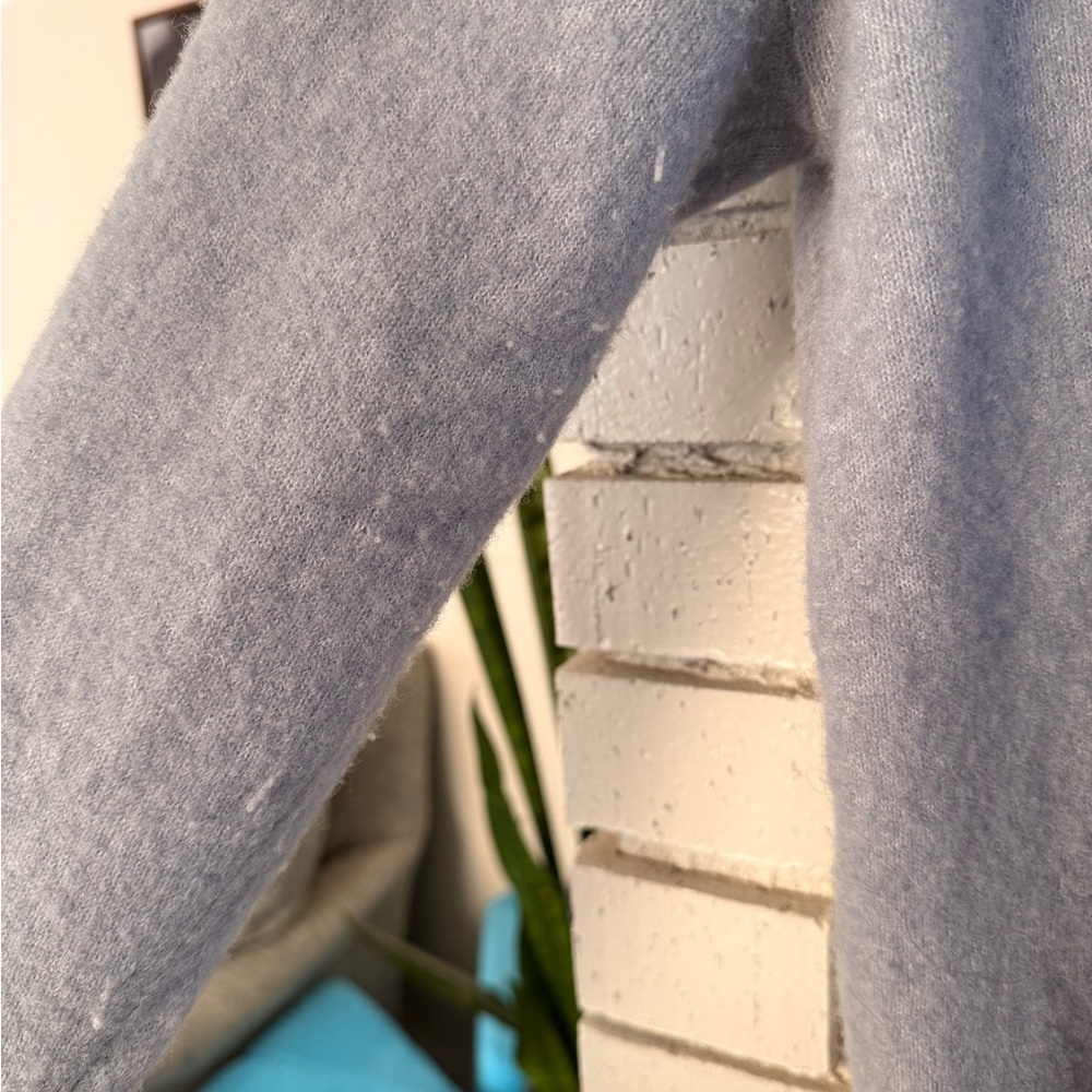 Everlane Mock Neck Wool/Yak Hair Blend Sweater SZ XS | Elevated Basics | Capsule - Picture 5 of 10
